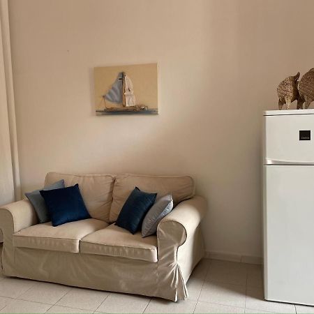 Casa Calmedia Apartment Bosa Bagian luar foto